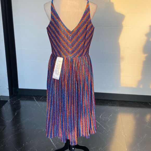 NWT Dress the Population Haley Metallic Fit & Flare Plunging Pleated Dress - Picture 11 of 16